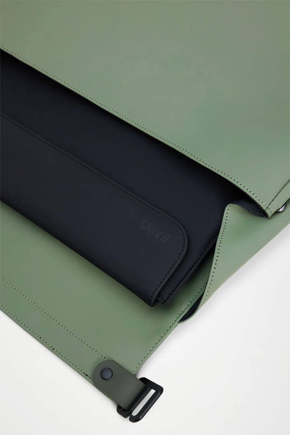 OTG Messenger Bag - Image 16